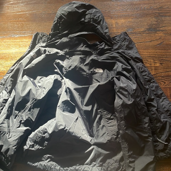 3 in 1 jacket by Northface size small - Picture 6 of 6